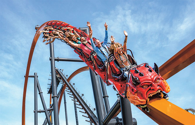 Roller coaster, SeaWorld, San Antonio, Texas Stock Photo - Alamy